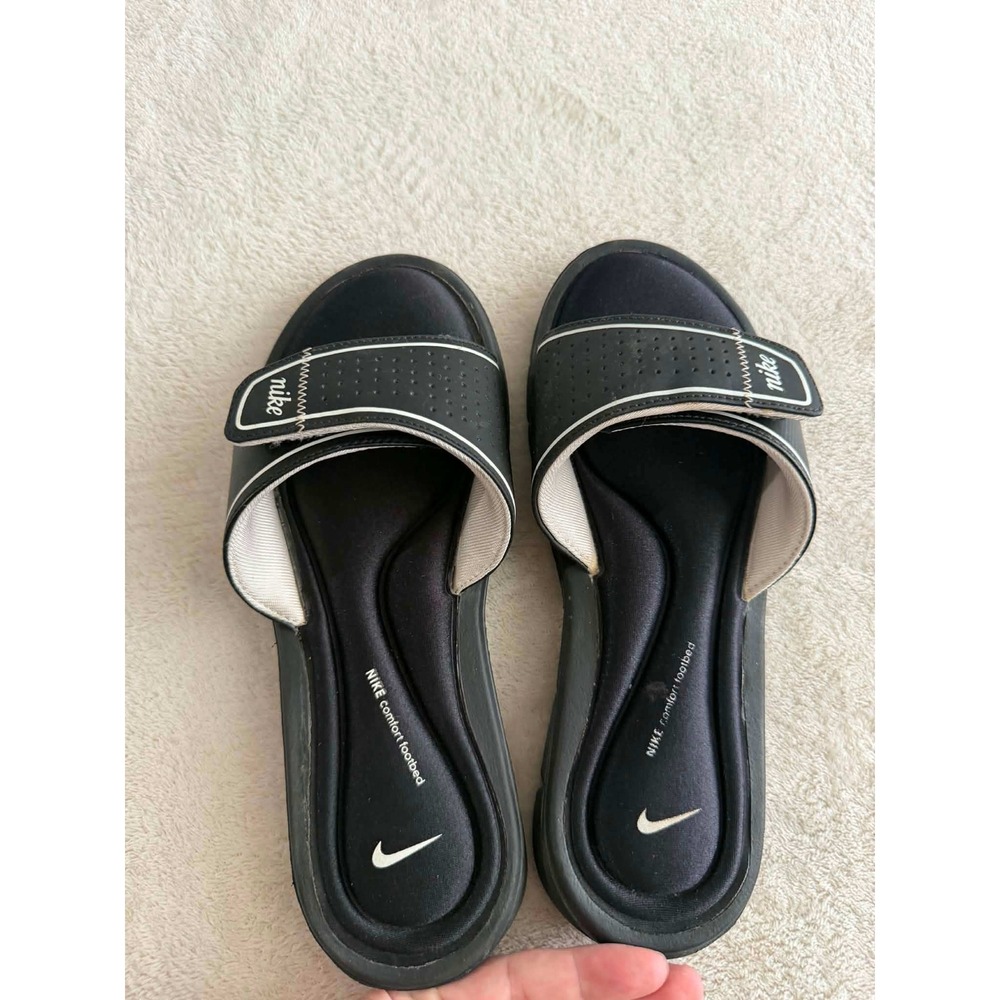 Nike Womens 8 Black Slides Comfort Footbed Adjustable Strap Athletic Sandals